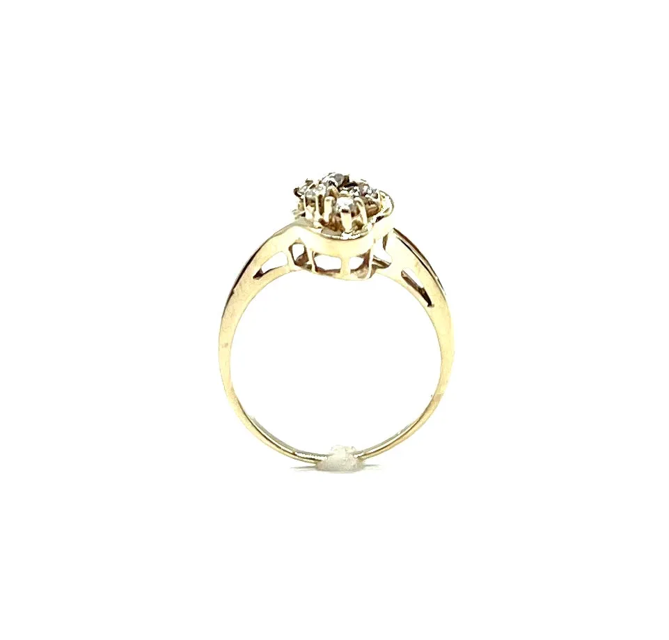 14k Yellow Gold Diamond Swirl Ring