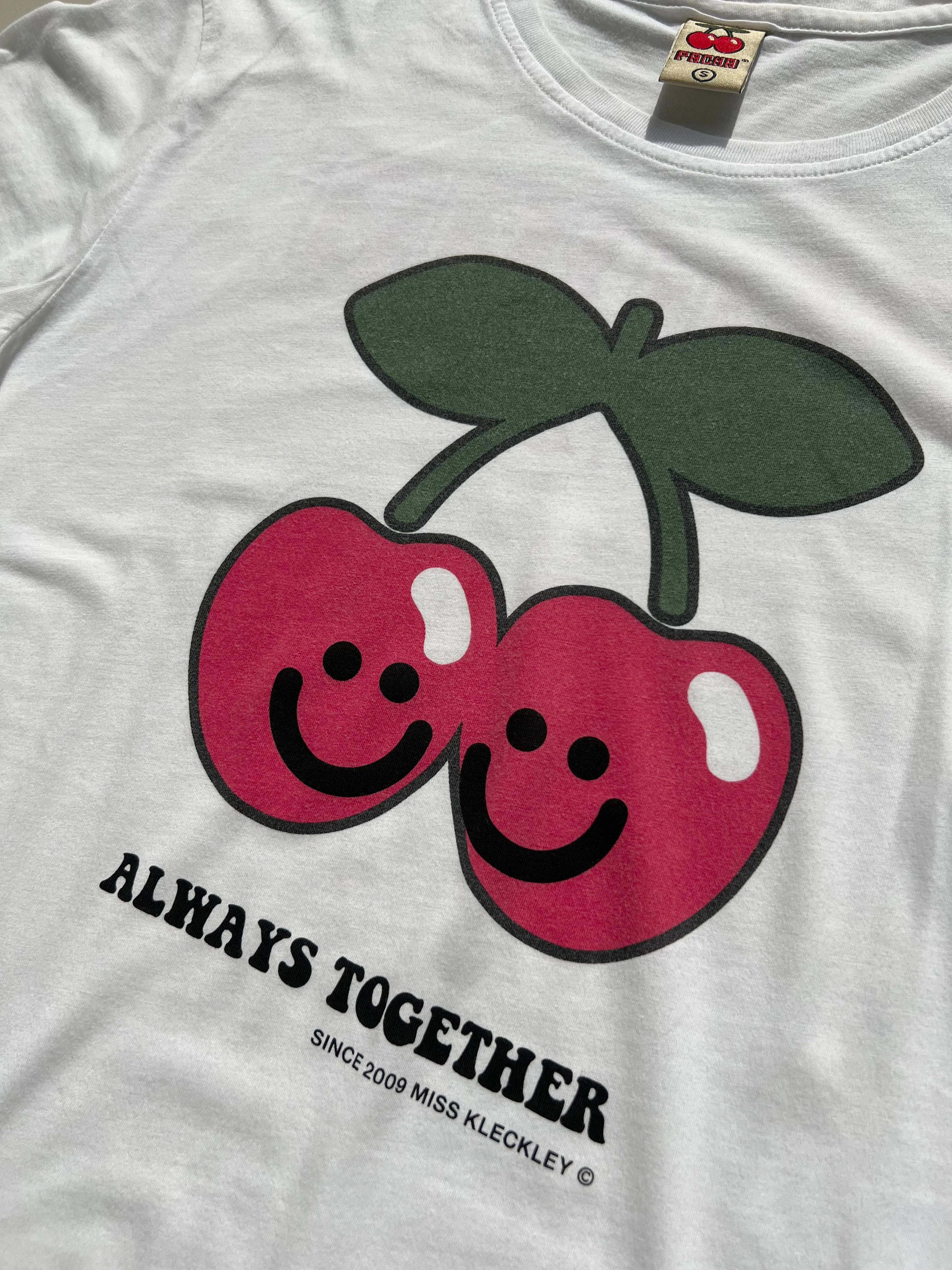 ALWAYS TOGETHER MISS KLECKLEY UPCYCLING PACHA TSHIRT