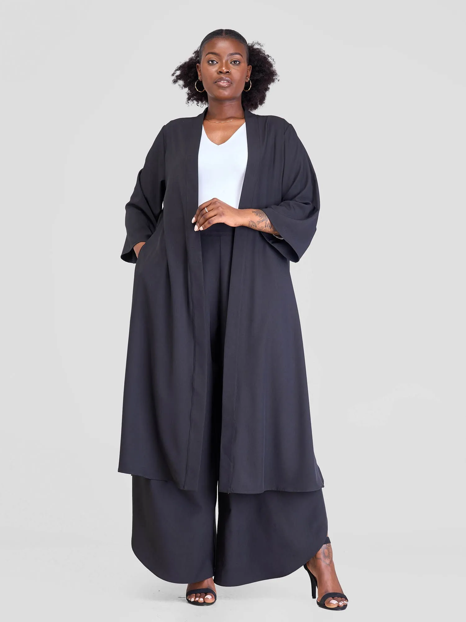 Vivo Situ Side Slit Midi Kimono - Black